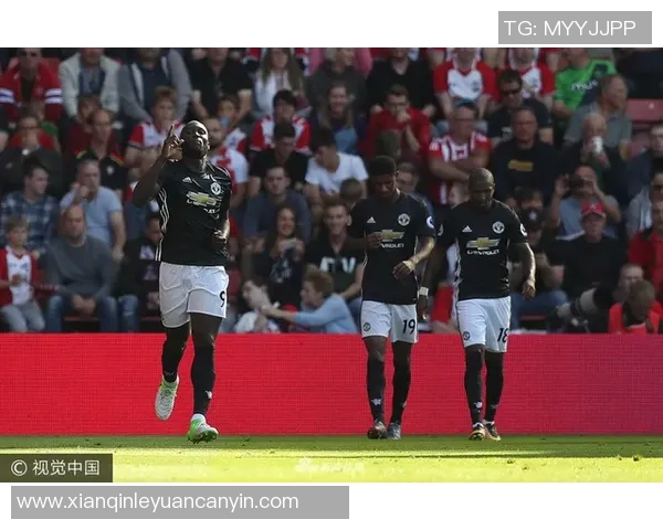 曼联与南安普顿热身赛前瞻分析及战术对比解读